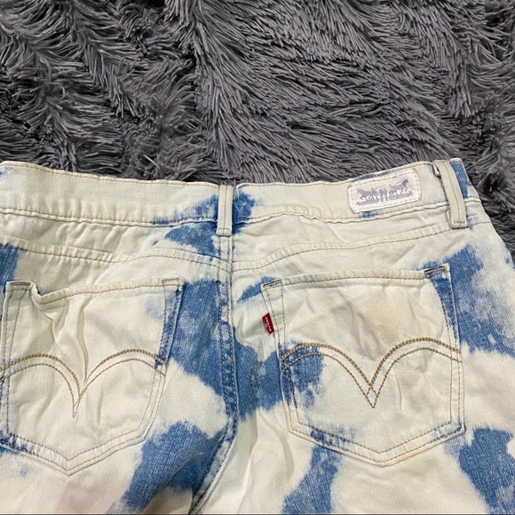 Levis Bleached Denim 524 Cropped Skinny Jean - Picture 3 of 4